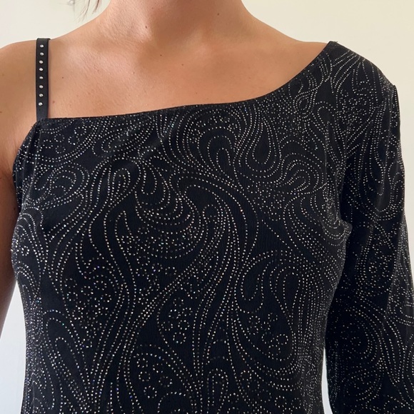 Rhinestone black one shoulder top - Picture 2 of 2